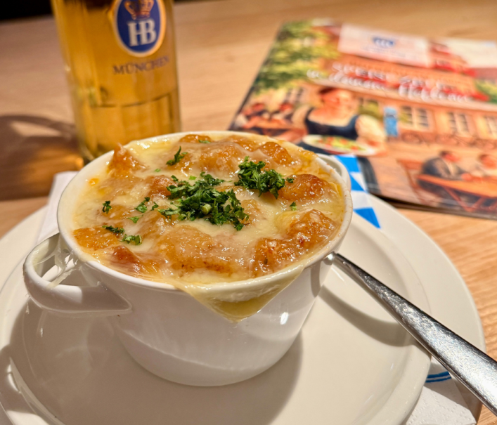 Hofbräus Zwiebelsuppe